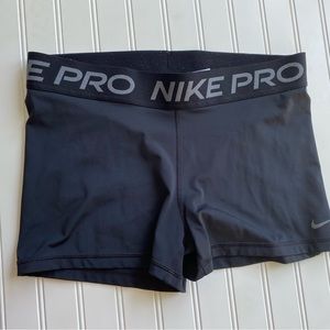 Black Nike Pro Spandex Shorts - Womens XL